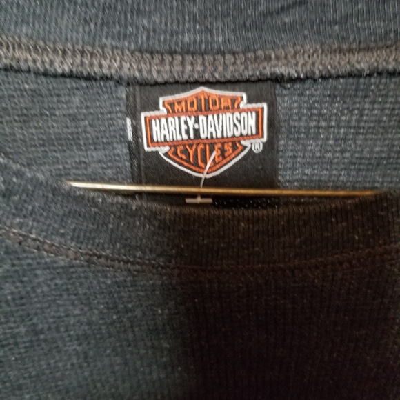 Harley-Davidson Men's Black Long Sleeve Shirt - Picture 2 of 3
